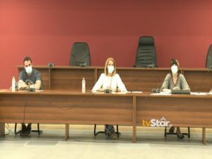 202106011356147882 900x675